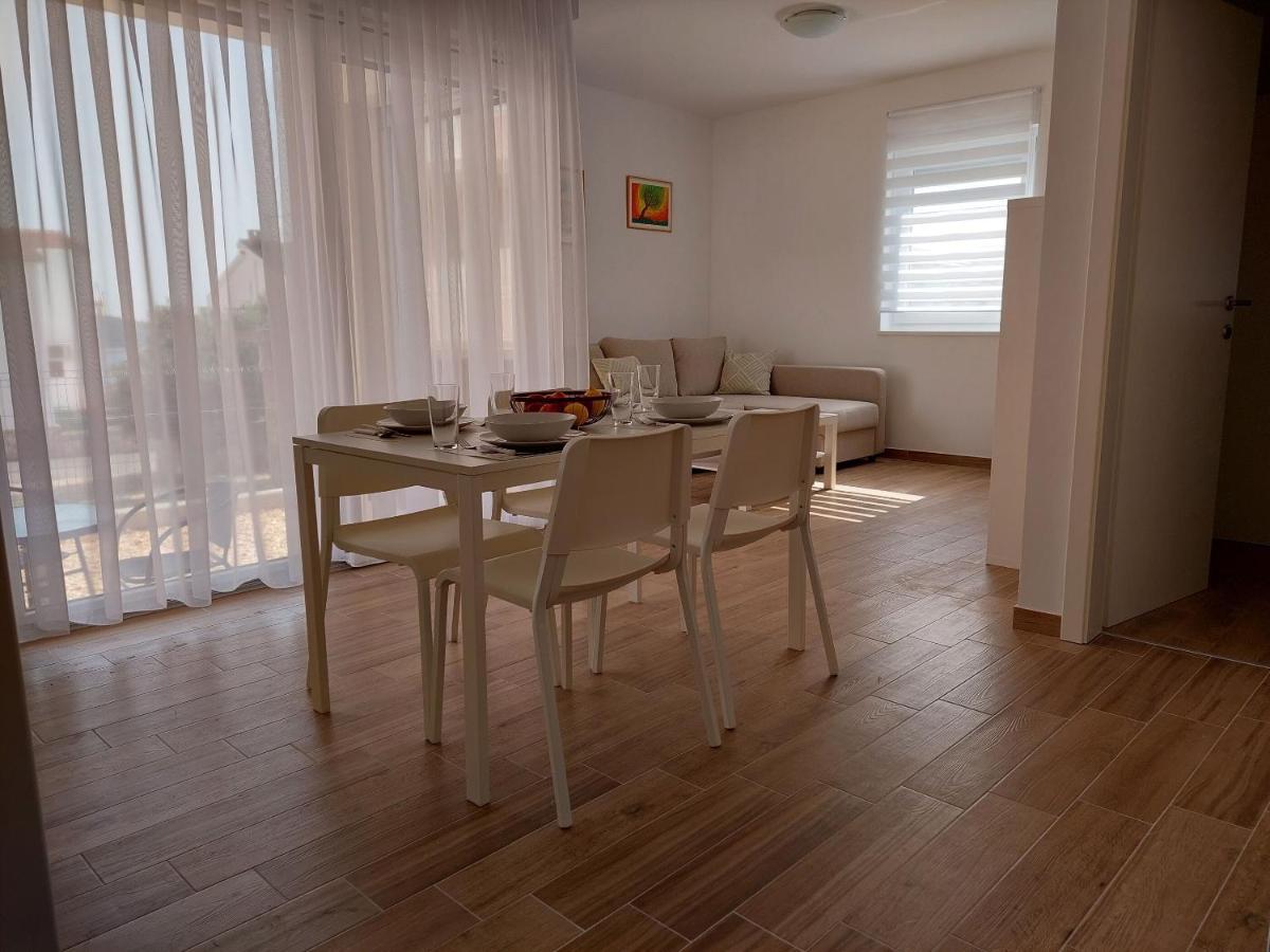 Apartment Tonka Primosten
